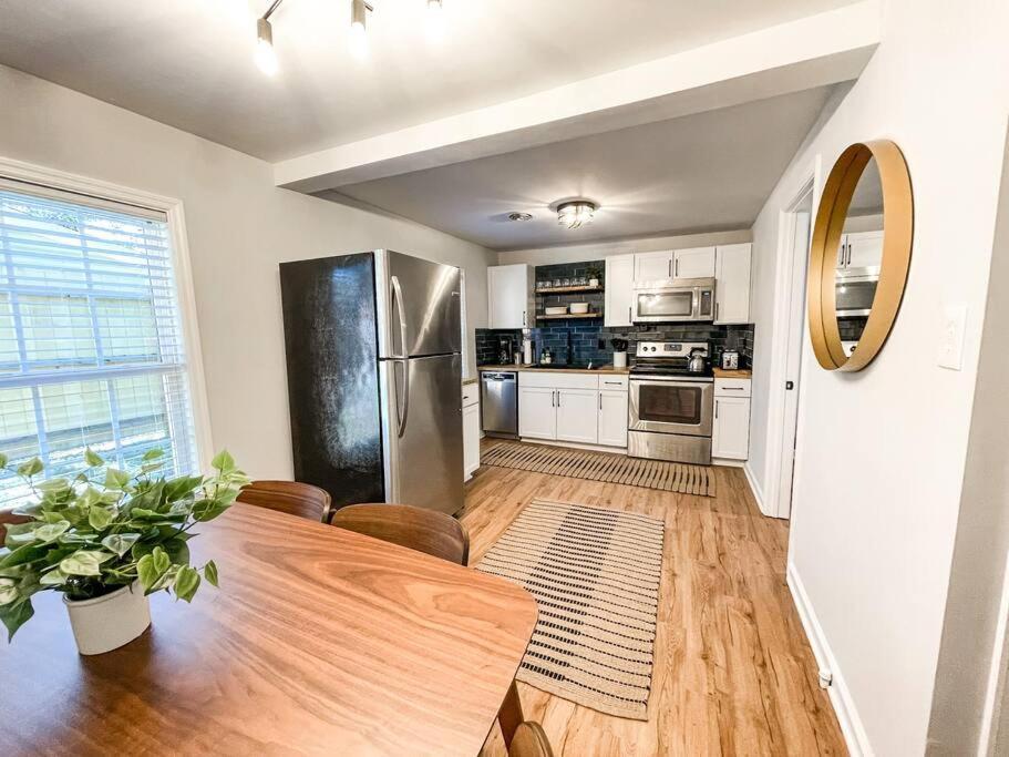 Southern Charm / Walkable/Outdoor Space/New Reno Чарльстон Экстерьер фото